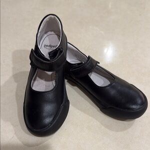 Pediped Black Dress Shoes with Buckle Closure